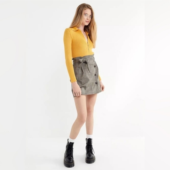 Urban Outfitters Penelope Plaid Skirt Size M Preppy Casual Fall - Picture 3 of 8